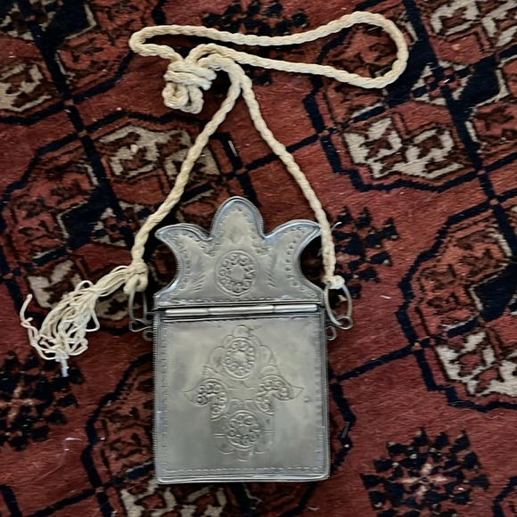 Vintage Metal Moroccan Koran box - Picture 2 of 4